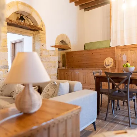 La Casa Di Varvara E Nikolas