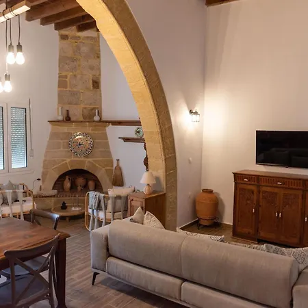 La Casa Di Varvara E Nikolas بيت للعطل Soroni