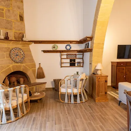 La Casa Di Varvara E Nikolas * Soroni