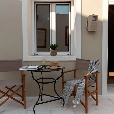 La Casa Di Varvara E Nikolas