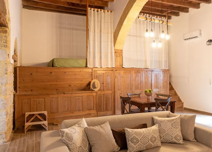 La Casa Di Varvara E Nikolas * Soroni