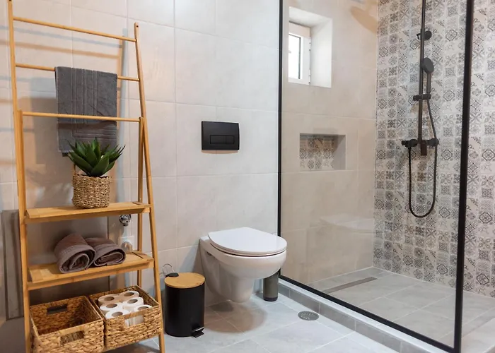 La Casa Di Varvara E Nikolas Soroni